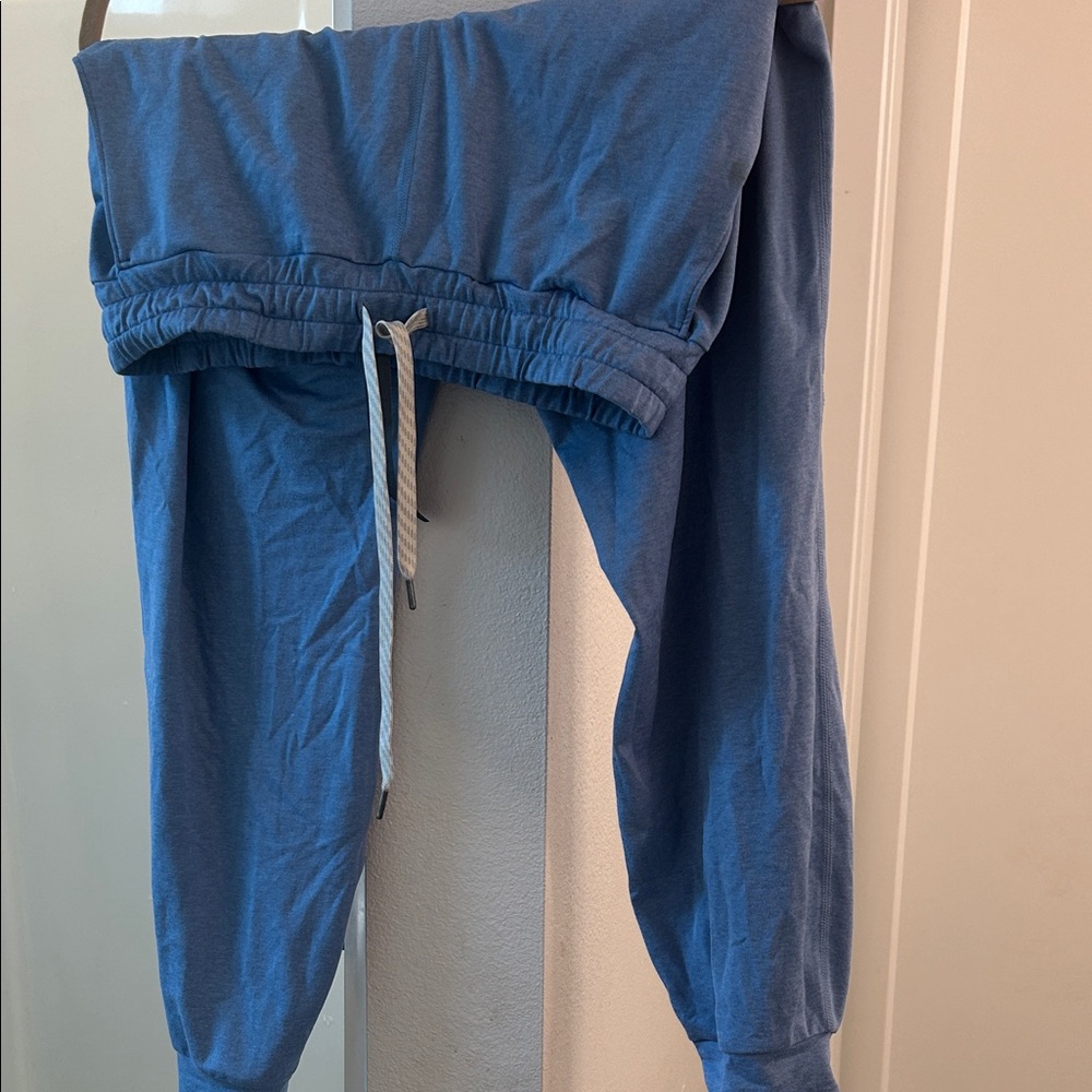 Vuori Blue Women's Joggers